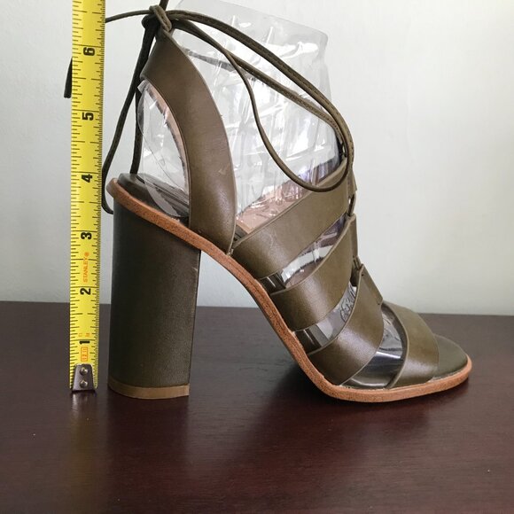 Banana Republic | ROSELLA GHILLIE SANDAL - Picture 12 of 13